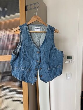 Old Navy Button-Front Denim Vest